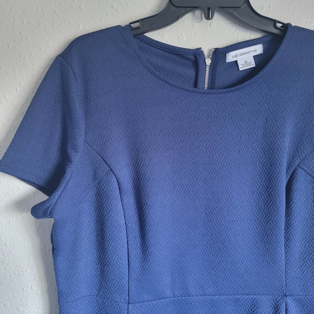 Liz Claiborne Woman's Blouse - Picture 3 of 6